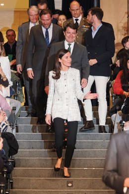 La Reina Letizia a su llegada a la jornada del Tour de Talento en la Feria de Valladolid.