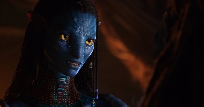 Zoe Saldaña contradice a James Cameron y ofrece novedades sobre Avatar 3