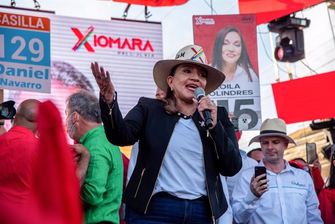 Archivo - La presidenta de Honduras, Xiomara Castro.
