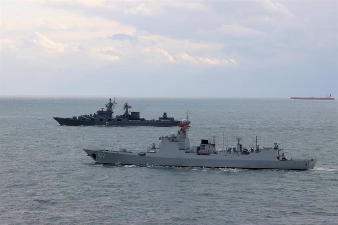 Archivo - Maniobras navales conjuntas de China y Rusia en el mar de China Orienta en diciembre de 2022