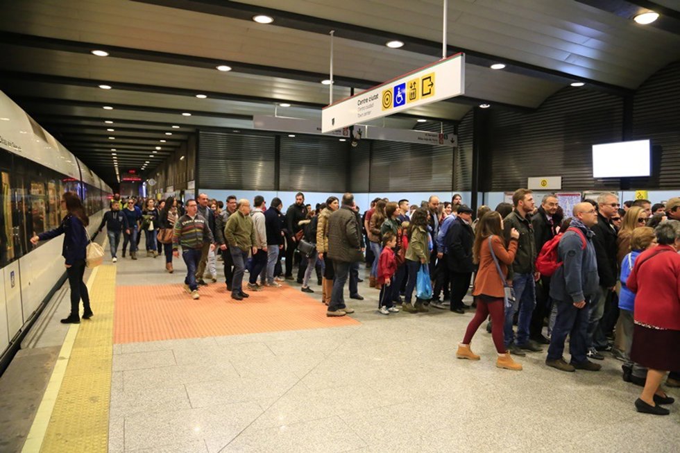 Las estaciones de Xtiva y Colón de Metrovalencia permanecerán cerradas durante las mascletaes del 16 al 19 de marzo para evitar aglomeraciones