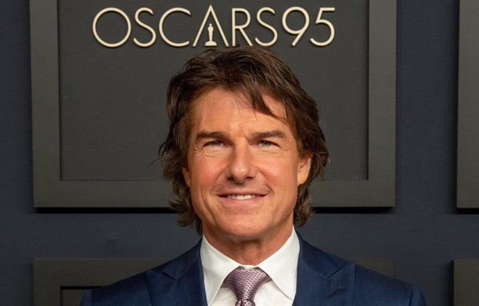 Tom Cruise en la comida de nominados de los Oscar