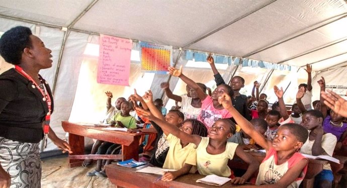 A significant number of school-aged refugee children are out of school in Uganda. More than half of refugee early learners (aged 3-5) are out of school. Approximately 27% of girls and 19% of boys are left out of primary education, while less than 5% of 