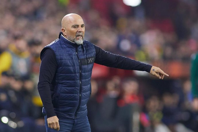 Jorge Sampaoli da instrucciones durante un partido del Sevilla