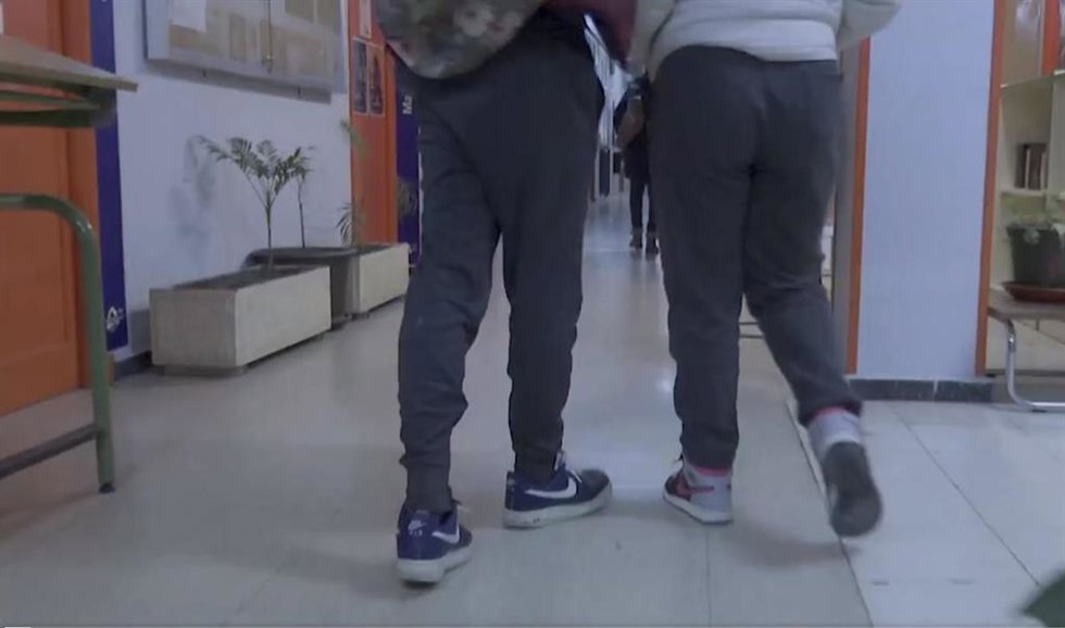 Menores en un centro escolar.