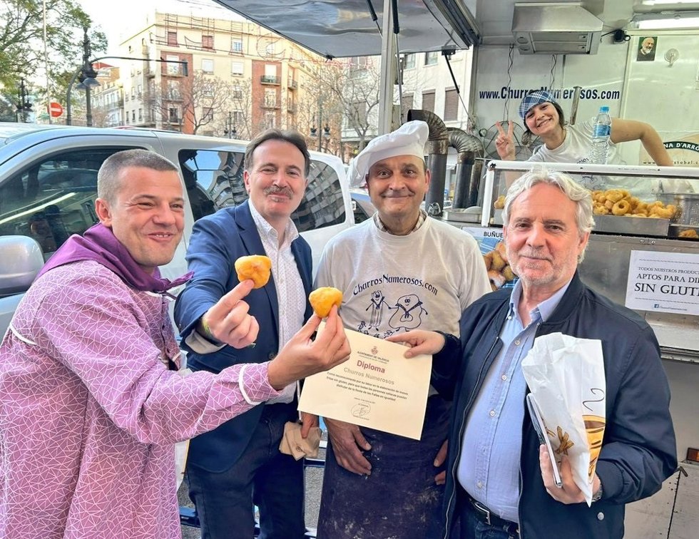 Valncia apoya a la churrería sin gluten que contribuye para conseguir unas fallas más inclusives