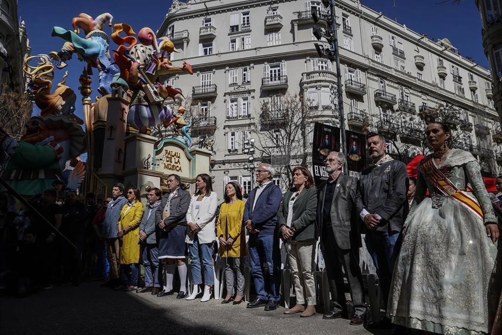 Acto de homenaje al artista fallero Manuel Algarra en Almirante Cadarso-Conde Altea