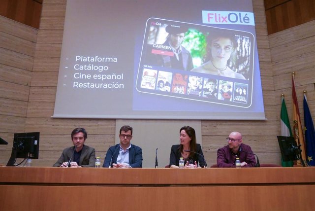 FlixOlé y la URJC abordan en el Festival de Málaga el presente y futuro de su cátedra sobre cine español