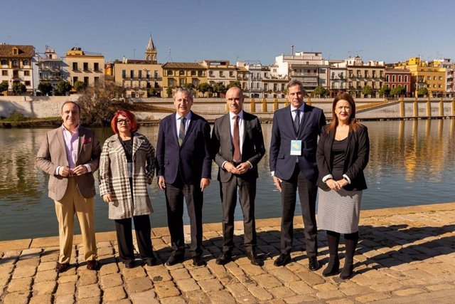 La FAMP participa en la jornada 'Ciudad y Servicios', apostando por la innovación y calidad para mejorar los servicios