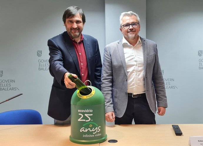 Baleares sigue líder nacional en recogida selectiva de vidrio y bate un récord histórico.