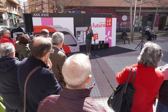 La candidata del PSOE a la Alcaldía de Zaragoza, Lola Ranera, irá a Bruselas para buscar financiación para la segunda línea del tranvía