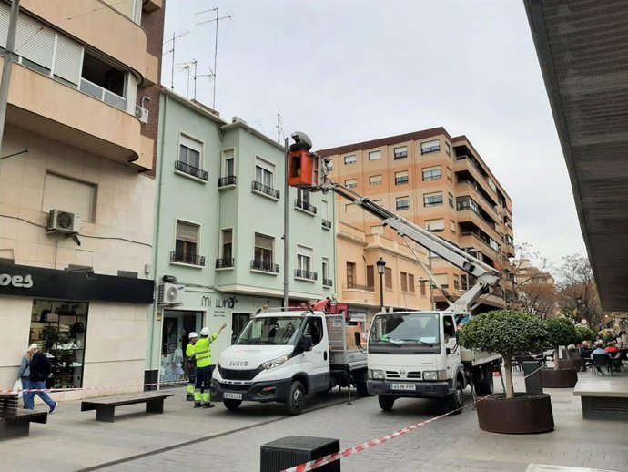 El Ayuntamiento de Sant Vicent renueva el alumbrado y parte de red de alcantarillado y agua potable del centro y en los barrios