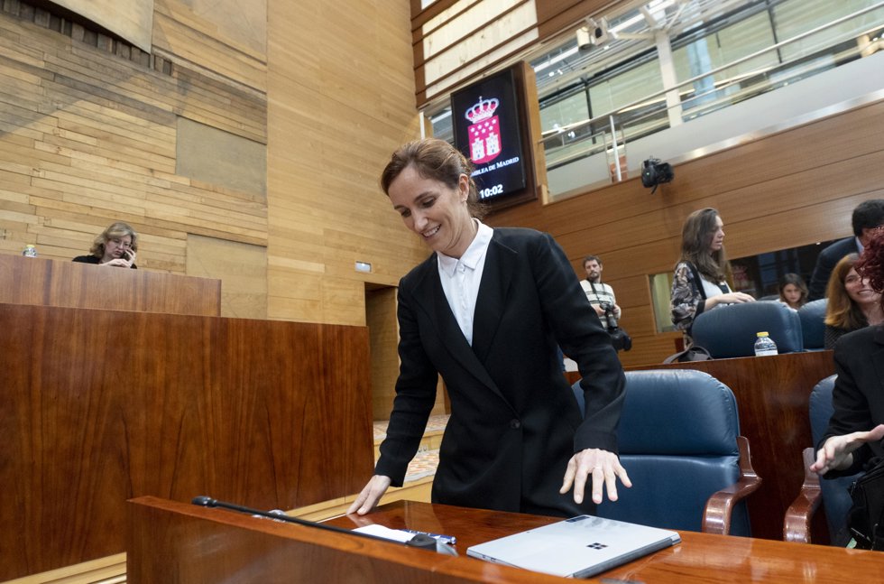 La portavoz de Más Madrid en la Asamblea de Madrid, Mónica García, a su llegada a un pleno en la Asamblea de Madrid, a 16 de marzo de 2023, en Madrid (España).  