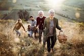 Foto: Socializar a diario, aumenta la esperanza de vida de los mayores
