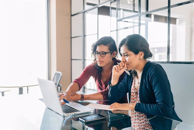 Archivo - Minsait refuerza su apuesta por la promoción e igualdad de la mujer en el trabajo con un nuevo plan