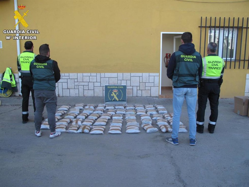 Droga aprehendida por la Guardia Civil en la autovía A-4