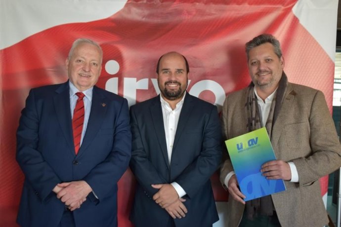 Iryo se une a UNAV como empresa adherida.