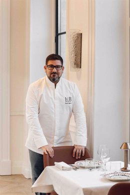 El chef español Dani García en el nuevo restaurante en Francia