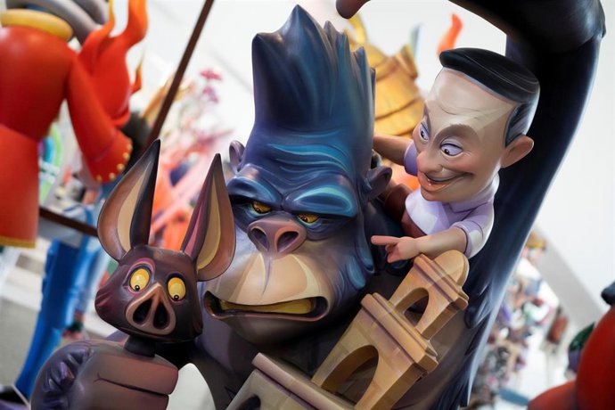 Archivo - Un ninot de Peter Lim del Valencia CF en la inauguración de la Exposición del Ninot 2023. 