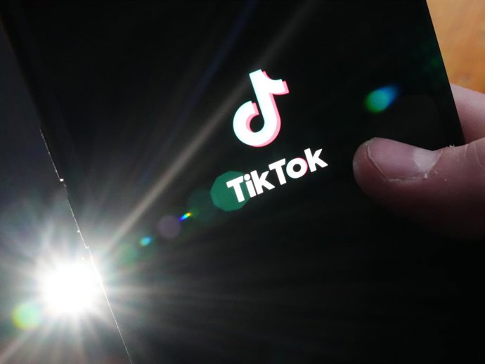March 9, 2023, Ottawa, Ontario, Canada: The TikTok startup page is displayed on an iPhone in Ottawa on Monday, Feb. 27, 2023. TikTok is experiencing the fastest rate of growth among Canadians, but is also the least trusted social media platform in the c