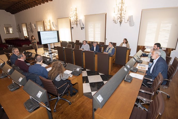 Reunión entre representantes de las comarcas de Sierra de Gata, Las Hurdes, Sierra de Francia y Alto Águeda para desarrollar proyectos conjuntos