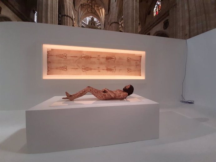 Archivo - El cuerpo hiperrealista de Cristo en la exposición 'The Mystery Man'.