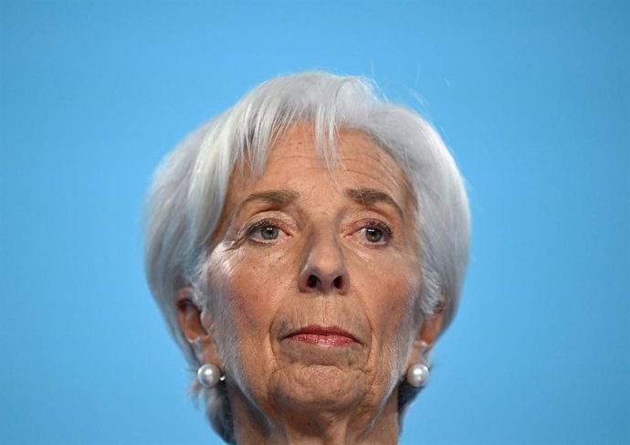 Archivo - 27 October 2022, Hesse, Frankfurt: President of the European Central Bank (ECB) Christine Lagarde gives a press conference at ECB headquarters. The European Central Bank (ECB) lifted its benchmark interest rate by 75 basis points on Thursday i