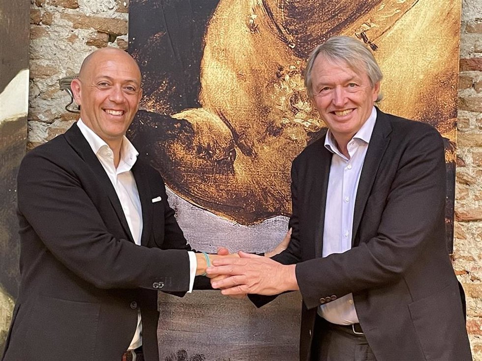 El consejero delegado de Aggity en España, Pablo González, y el presidente ejecutivo de Aggity, Oscar Pierre