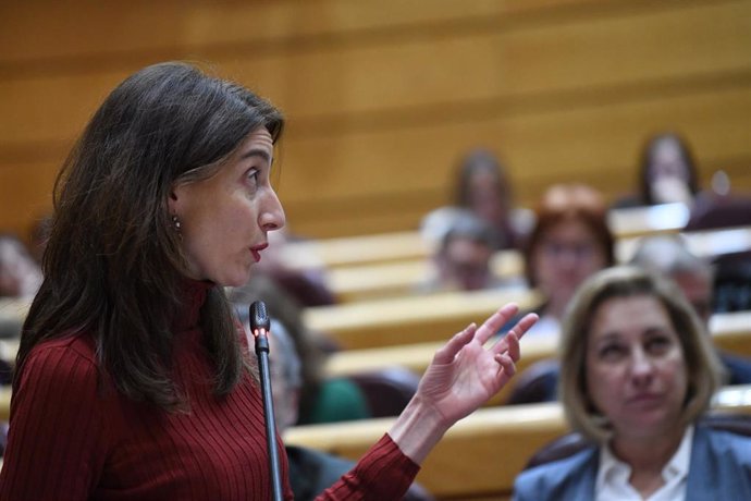 La ministra de Justicia, Pilar Llop, interviene durante una sesión de control al Gobierno en el Senado, a 21 de febrero de 2023, en Madrid (España). Durante la sesión, el PP ha aludido a la división que existe, según el PP, entre el PSOE y Unidas Podemo