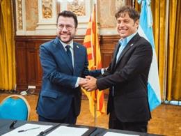El president de la Generalitat, Pere Aragons, i el governador de la província de Buenos Aires (Argentina), Axel Kicillof