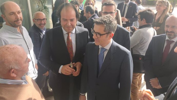 El ministro de Presidencia, Félix Bolaños, ha visitado Antequera este jueves.