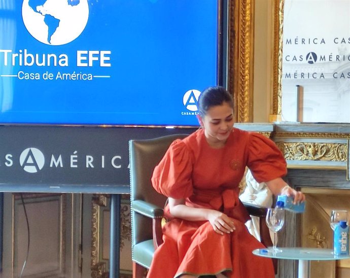 La ministra de Exteriores de Panamá, Janaina Tewaney, durante una tribuna de EFE en Casa de America.