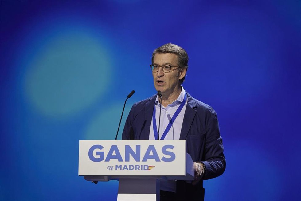 Archivo - El presidente del PP, Alberto Núñez Feijóo, participa en la clausura del XVII Congreso del Partido Popular de Madrid, en Feria de Madrid IFEMA, a 21 de mayo de 2022, en Madrid, (España).