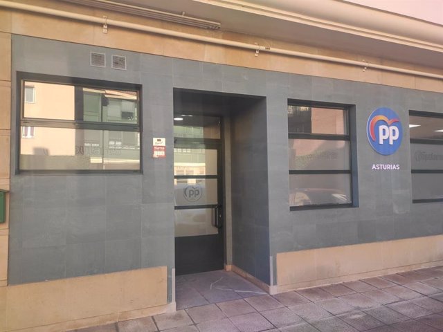 Archivo - Sede regional del PP de Asturias.