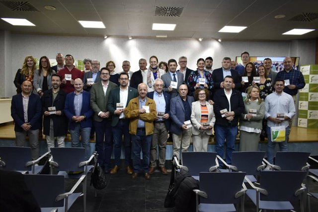 Entrega del CD de la comarca de Sierra Mágina