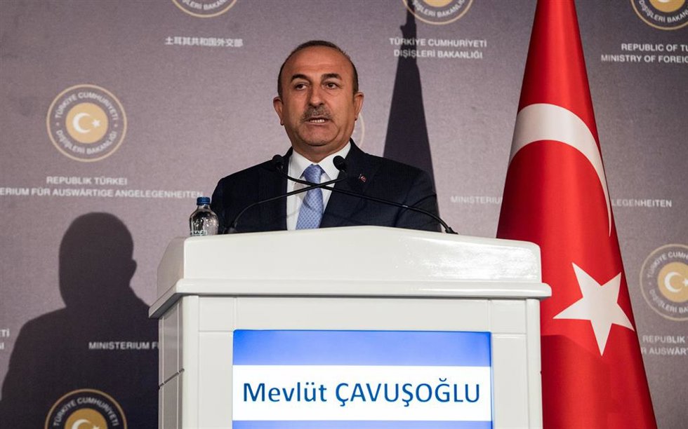 Archivo - El ministro de Exteriores egipcio, Mevlut Cavusoglu 