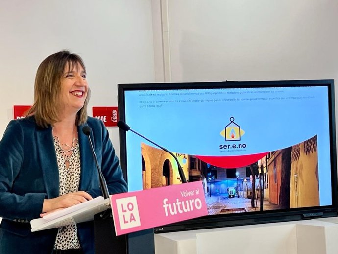 Lola Ranera ha presentado esta mañana el proyecto SER.E.NO para garantizar la seguridad ciudadana por las noches