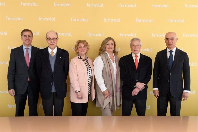 Ferrovial firma su programa anual de ayudas sociales, que beneficia a 52.000 personas