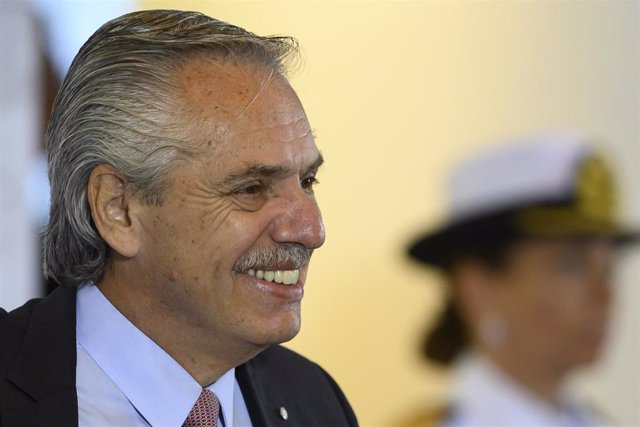 Archivo - El presidente argentino, Alberto Fernánez, durante un encuentro de la Comunidad de Estados Latinoamericanos y Caribeños (CELAC)
