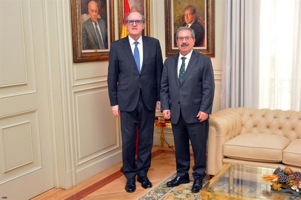 El Defensor del Pueblo, Ángel Gabilondo, con el presidente del Consejo General del Poder Judicial (CGPJ), Rafael Mozo.