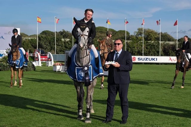 El consejero de Deporte, Arturo Bernal destaca el impacto a nivel mundial de Andalucía al acoger el Sunshine Tour 2023
