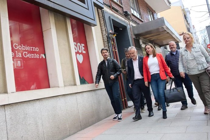 El Comité Federal del PSOE ha aprobado  la candidatura diseñada para el Ayuntamiento de La Laguna de cara a las elecciones municipales del 28 de mayo y que está encabezada por el secretario general del PSOE de La Laguna y alcalde, Luis Yeray Gutiérrez