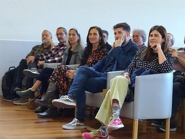 Acto de Elkarrekin Podemos Ezker Anitza-IU Alianza Verde en Bilbao