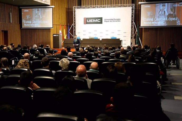 La UEMC reúne a más de 500 asistentes en su Jornada de Puertas Abiertas para dar a conocer sus grados e instalaciones