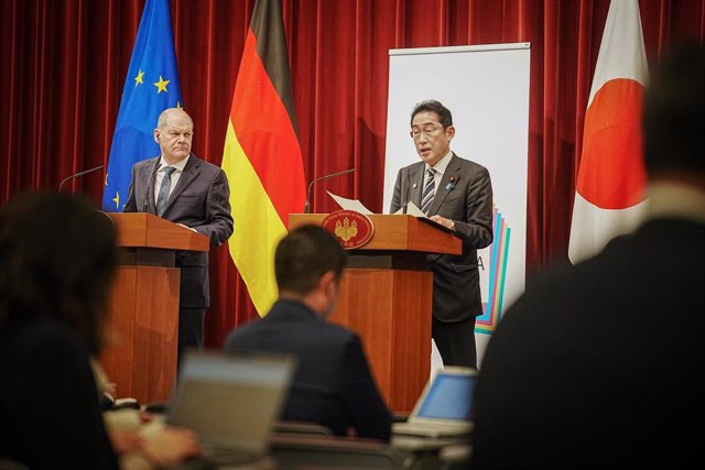 Olaf Scholz y Fumio Kishida