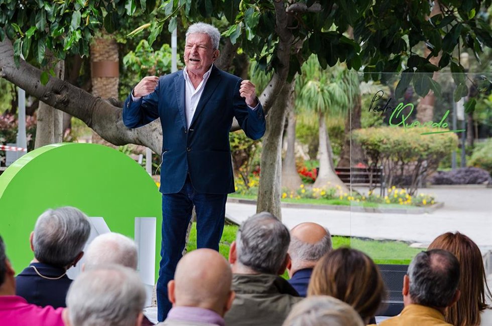 El candidato a la Alcaldía de Las Palmas de Gran Canaria, Pedro Quevedo, ha presentado hoy sábado su candidatura en el Parque Doramas y ha abogado por la necesidad de dar continuidad al proyecto de NC para la ciudad