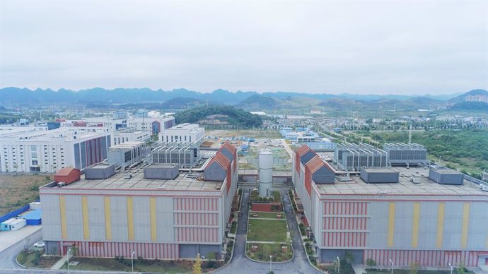 Photo shows the China Mobile (Guizhou) Big Data Center in Guian New Area of southwest Chinas Guizhou province. (Photo provided by Huanqiu.com) (PRNewsfoto/Huanqiu.com)