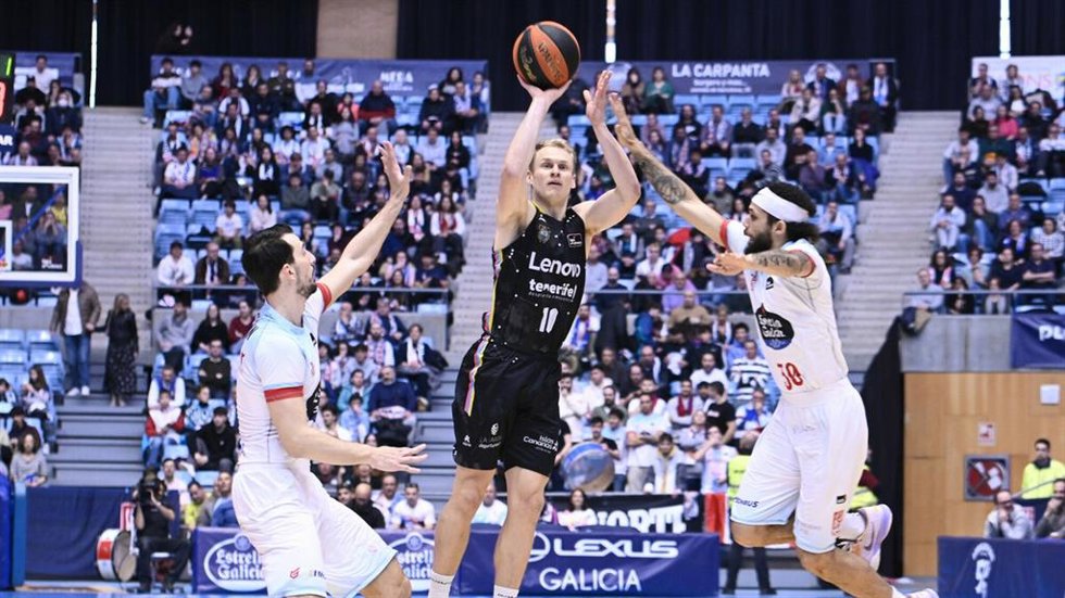 Monbus Obradoiro - Lenovo Tenerife