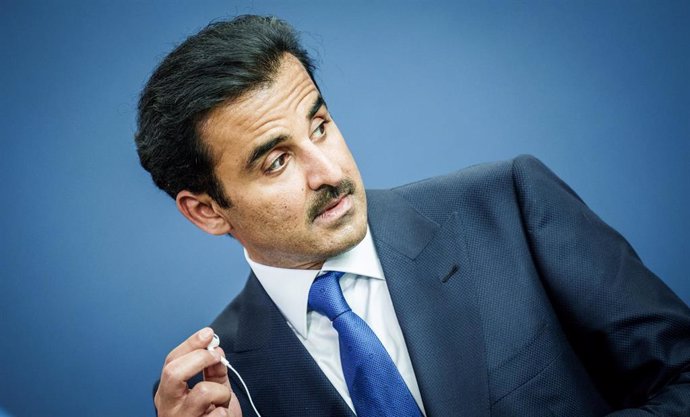 Archivo - El emir de Qatar, Tamim bin Hamad al Zani