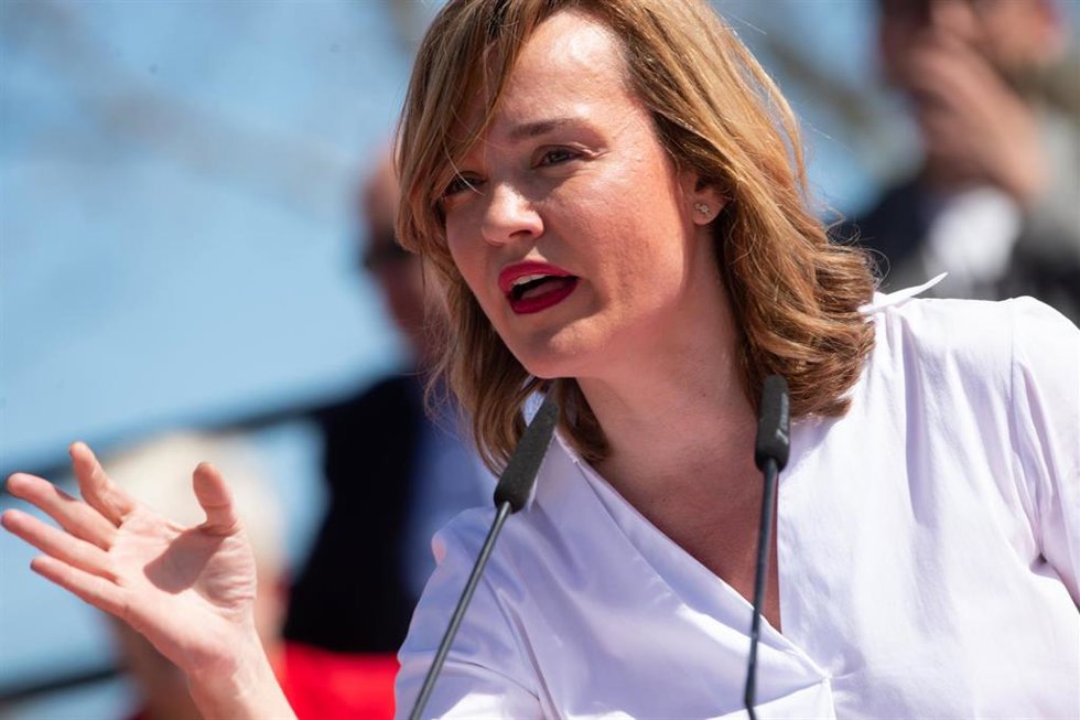 La ministra de Educación y Formación Profesional y portavoz de la Ejecutiva Federal del PSOE, Pilar Alegría, interviene durante la presentación de José Vélez como candidato del Partido Socialista de la Región de Murcia (PSRM). 